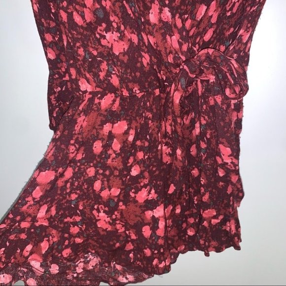Free People Romper Size Small Red Pink Floral "All  The Right Ruffles" Faux-Wrap - Picture 6 of 12